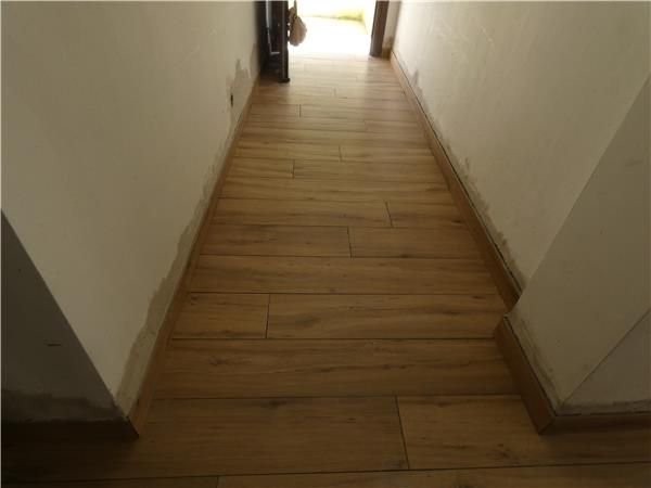 4 suelo con plaqueta imitacin madera