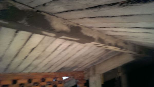 Reparación de estructura en bajo cubierta